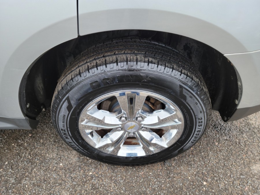 2010 Chevrolet Equinox AWD 4dr LS, available for sale in East Windsor, Connecticut | Toro Auto. East Windsor, Connecticut 2010 Chevrolet Equinox AWD 4dr LS, available for sale in East Windsor, Connecticut | Toro Auto. East Windsor, Connecticut