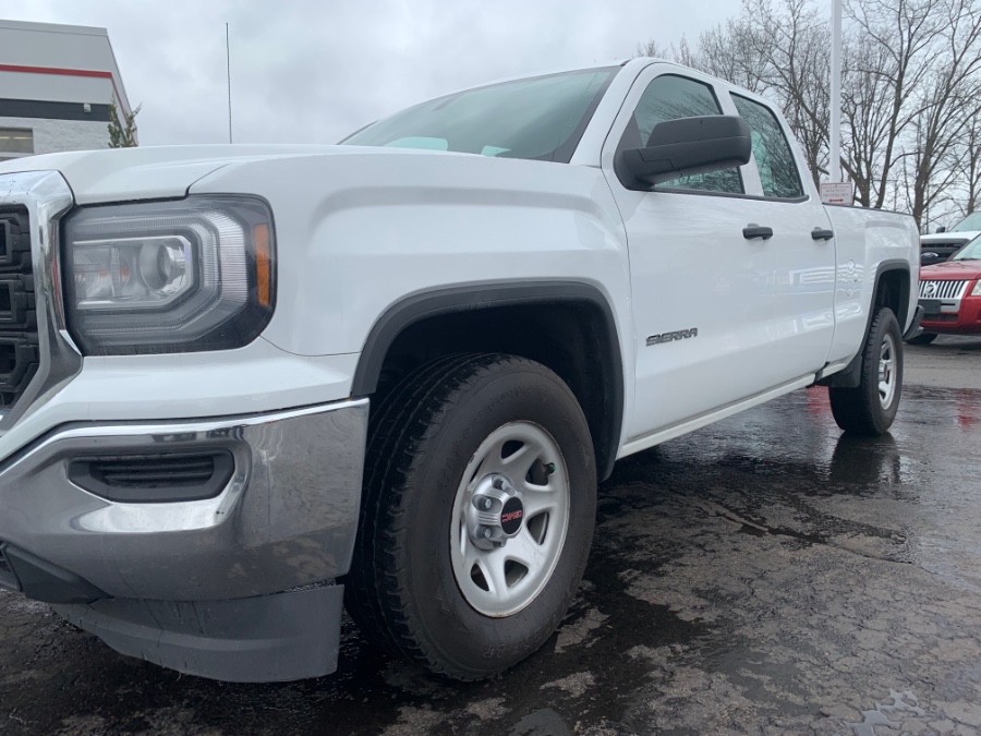 Used GMC Sierra 1500 4WD Double Cab 143.5" 2018 | Marsh Auto Sales LLC. Ortonville, Michigan Used GMC Sierra 1500 4WD Double Cab 143.5" 2018 | Marsh Auto Sales LLC. Ortonville, Michigan