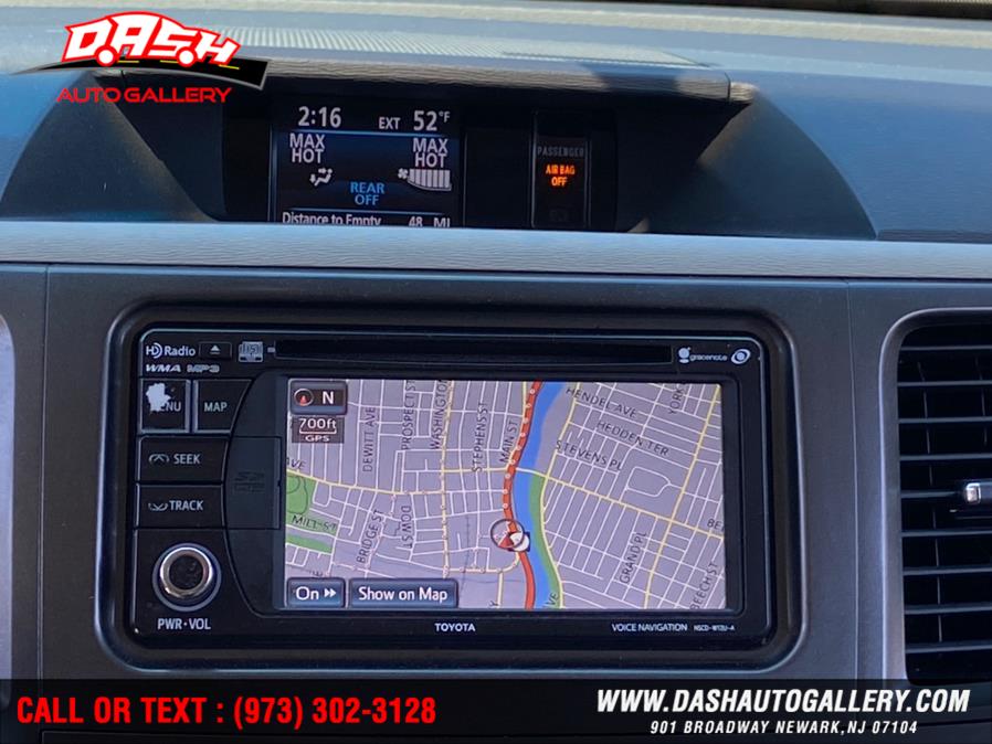 2014 Toyota Sienna 5dr 8-Pass Van V6 XLE FWD (Natl), available for sale in Newark, New Jersey | Dash Auto Gallery Inc.. Newark, New Jersey 2014 Toyota Sienna 5dr 8-Pass Van V6 XLE FWD (Natl), available for sale in Newark, New Jersey | Dash Auto Gallery Inc.. Newark, New Jersey