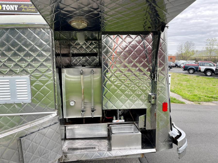 2016 Ford Super Duty F-350 DRW 2WD Reg Cab 141" WB 60" CA XLT, available for sale in South Windsor, Connecticut | Mike And Tony Auto Sales, Inc. South Windsor, Connecticut 2016 Ford Super Duty F-350 DRW 2WD Reg Cab 141" WB 60" CA XLT, available for sale in South Windsor, Connecticut | Mike And Tony Auto Sales, Inc. South Windsor, Connecticut