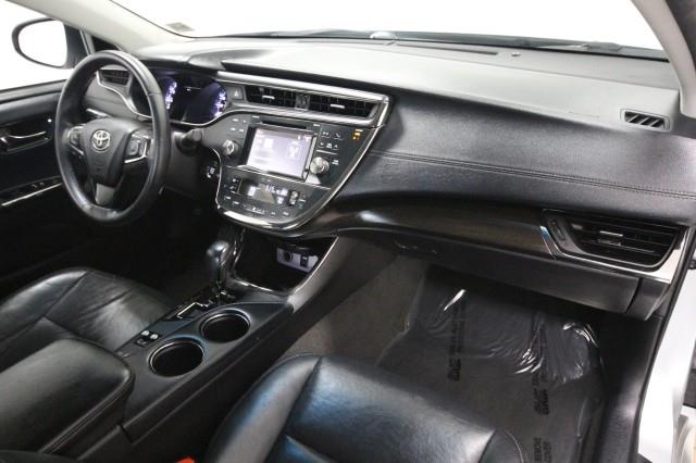 Used Toyota Avalon XLE w/ rearCam 2016 | Car Revolution. Maple Shade, New Jersey Used Toyota Avalon XLE w/ rearCam 2016 | Car Revolution. Maple Shade, New Jersey