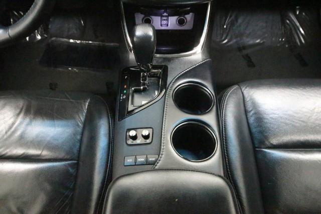 Used Toyota Avalon XLE w/ rearCam 2016 | Car Revolution. Maple Shade, New Jersey Used Toyota Avalon XLE w/ rearCam 2016 | Car Revolution. Maple Shade, New Jersey