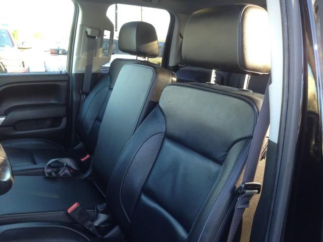Used Chevrolet Silverado 1500 Z71 LT 4WD w/ Navi & rearCam 2017 | Car Revolution. Maple Shade, New Jersey Used Chevrolet Silverado 1500 Z71 LT 4WD w/ Navi & rearCam 2017 | Car Revolution. Maple Shade, New Jersey