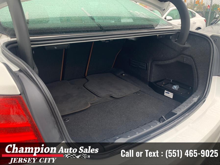 2015 BMW 3 Series 4dr Sdn 328i xDrive AWD SULEV, available for sale in Jersey City, New Jersey | Champion Auto Sales. Jersey City, New Jersey 2015 BMW 3 Series 4dr Sdn 328i xDrive AWD SULEV, available for sale in Jersey City, New Jersey | Champion Auto Sales. Jersey City, New Jersey