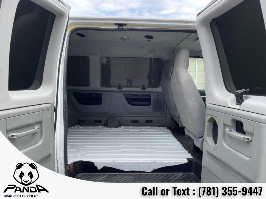 2013 Ford Econoline Wagon E-350 Super Duty XLT, available for sale in Abington, Massachusetts | Panda Auto Group. Abington, Massachusetts 2013 Ford Econoline Wagon E-350 Super Duty XLT, available for sale in Abington, Massachusetts | Panda Auto Group. Abington, Massachusetts