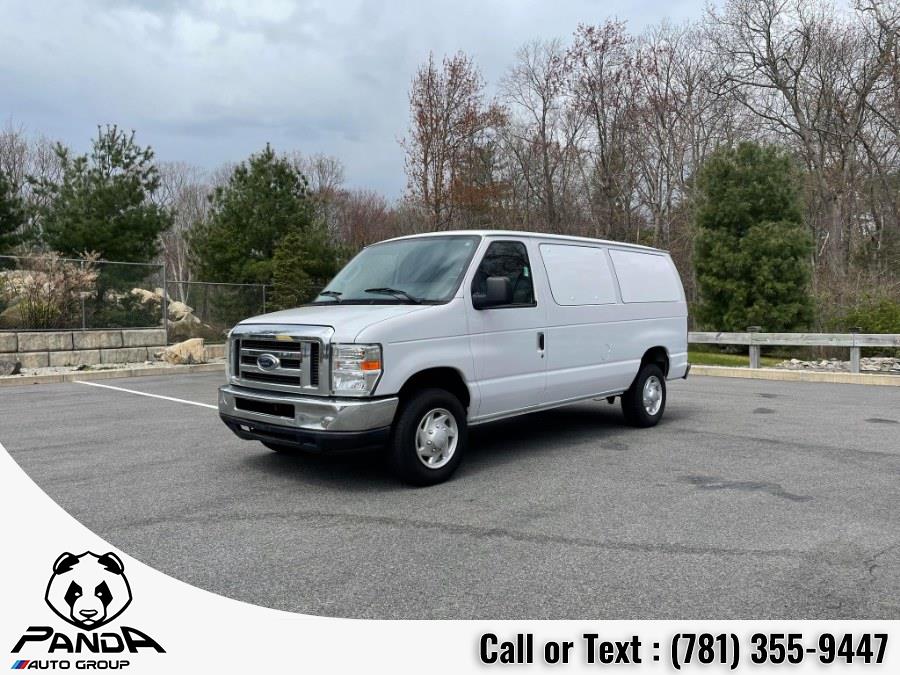 2013 Ford Econoline Wagon E-350 Super Duty XLT, available for sale in Abington, Massachusetts | Panda Auto Group. Abington, Massachusetts