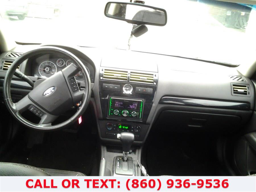 2009 GMC Yukon 4WD 4dr 1500 SLT w/4SB, available for sale in Hartford, Connecticut | Lee Motors Sales Inc. Hartford, Connecticut 2009 GMC Yukon 4WD 4dr 1500 SLT w/4SB, available for sale in Hartford, Connecticut | Lee Motors Sales Inc. Hartford, Connecticut
