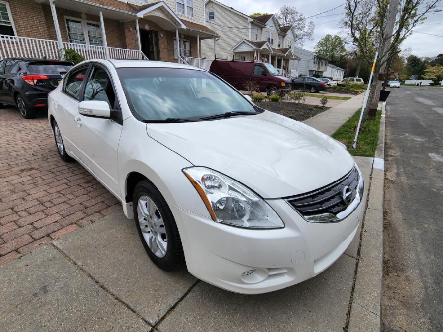 Used Nissan Altima 4dr Sdn I4 CVT 2.5 SL 2011 | SGM Auto Sales. West Babylon, New York Used Nissan Altima 4dr Sdn I4 CVT 2.5 SL 2011 | SGM Auto Sales. West Babylon, New York