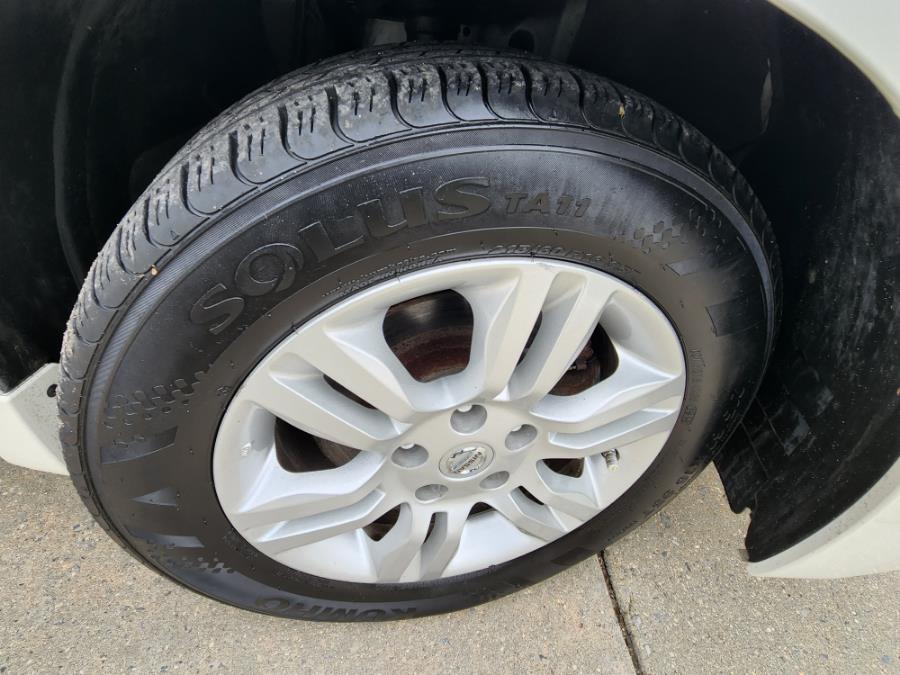 Used Nissan Altima 4dr Sdn I4 CVT 2.5 SL 2011 | SGM Auto Sales. West Babylon, New York Used Nissan Altima 4dr Sdn I4 CVT 2.5 SL 2011 | SGM Auto Sales. West Babylon, New York
