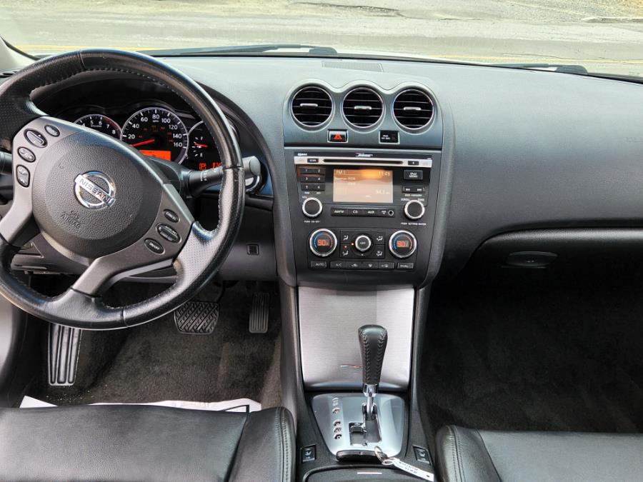 Used Nissan Altima 4dr Sdn I4 CVT 2.5 SL 2011 | SGM Auto Sales. West Babylon, New York Used Nissan Altima 4dr Sdn I4 CVT 2.5 SL 2011 | SGM Auto Sales. West Babylon, New York