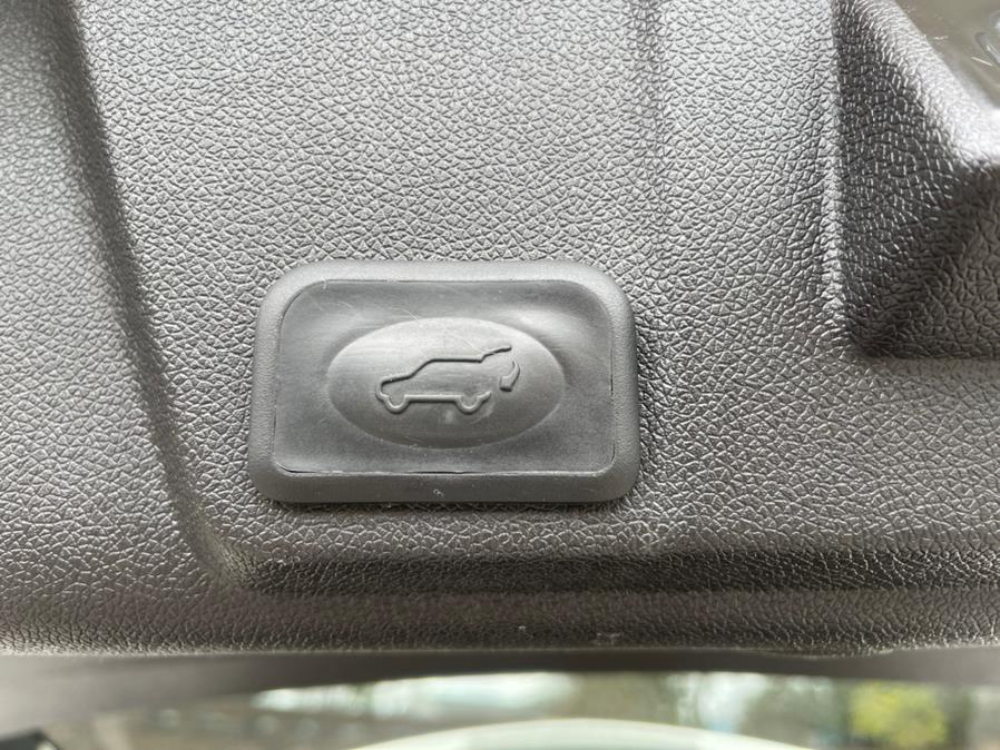 2011 Chevrolet Traverse AWD 4dr LTZ, available for sale in Merrimack, New Hampshire | Merrimack Autosport. Merrimack, New Hampshire 2011 Chevrolet Traverse AWD 4dr LTZ, available for sale in Merrimack, New Hampshire | Merrimack Autosport. Merrimack, New Hampshire