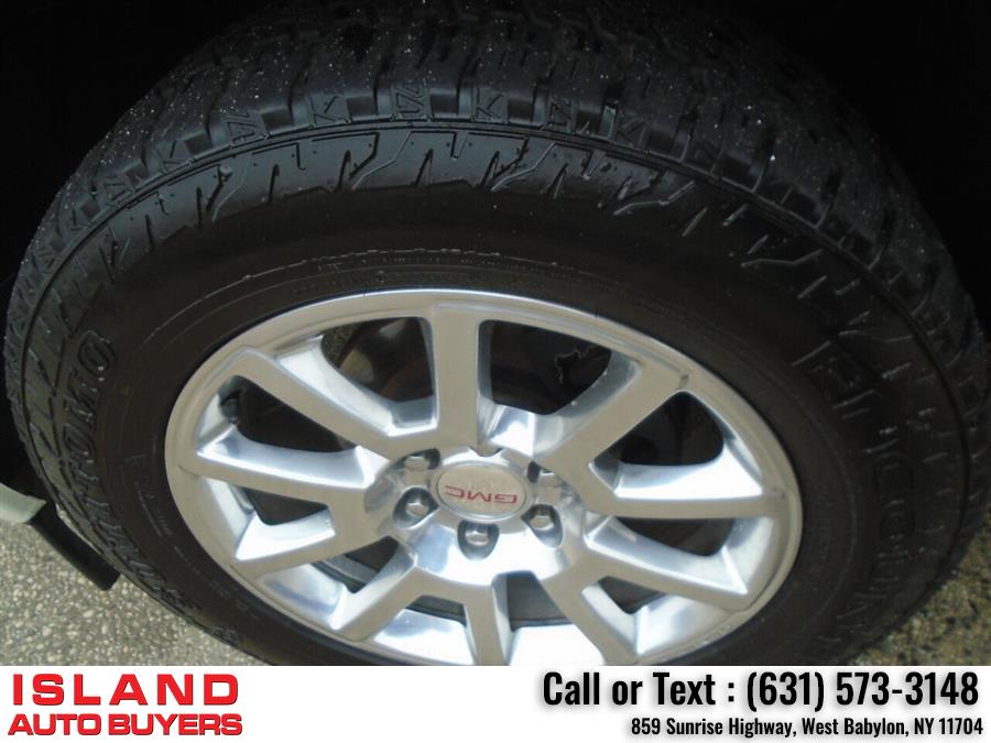 2015 GMC Sierra 1500 Denali 4x4 4dr Crew Cab 5.8 ft. SB, available for sale in West Babylon, New York | Island Auto Buyers. West Babylon, New York 2015 GMC Sierra 1500 Denali 4x4 4dr Crew Cab 5.8 ft. SB, available for sale in West Babylon, New York | Island Auto Buyers. West Babylon, New York