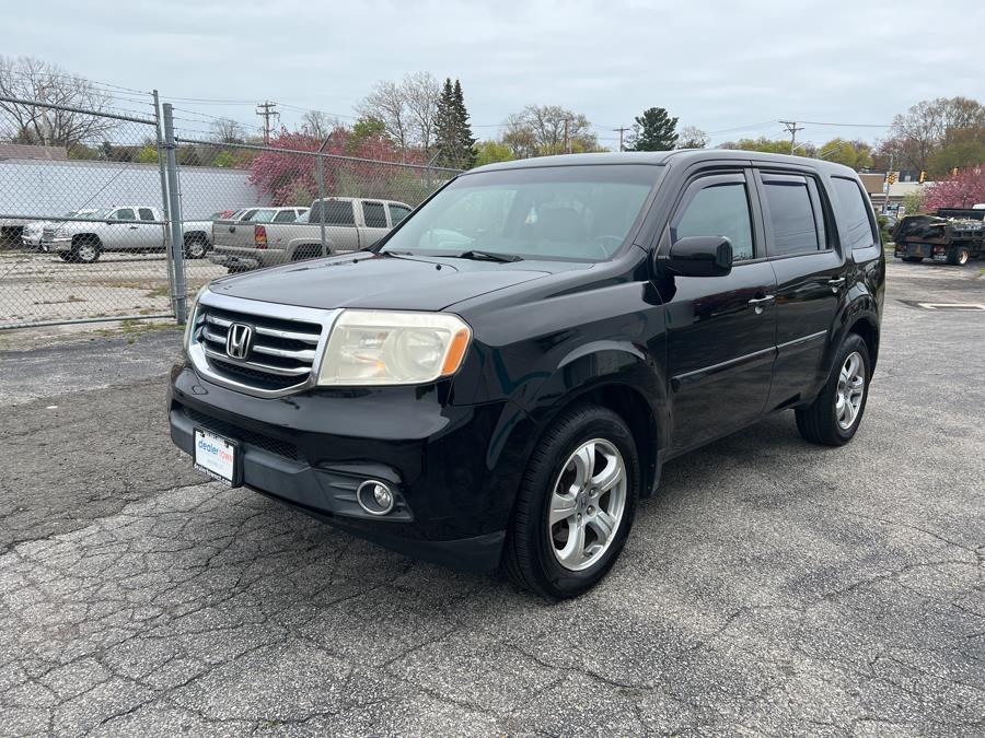 2012 Honda Pilot 4WD 4dr EX-L w/Navi, available for sale in Milford, Connecticut | Dealertown Auto Wholesalers. Milford, Connecticut 2012 Honda Pilot 4WD 4dr EX-L w/Navi, available for sale in Milford, Connecticut | Dealertown Auto Wholesalers. Milford, Connecticut