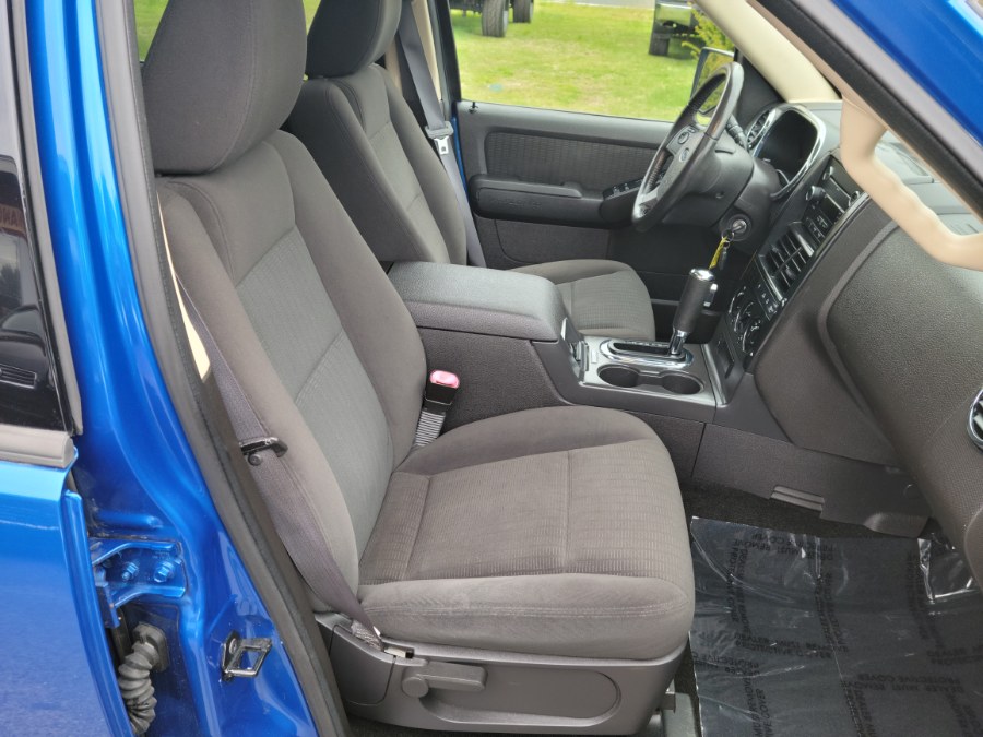 2010 Ford Explorer 4WD 4dr XLT 3rd Raw, available for sale in East Windsor, Connecticut | Toro Auto. East Windsor, Connecticut 2010 Ford Explorer 4WD 4dr XLT 3rd Raw, available for sale in East Windsor, Connecticut | Toro Auto. East Windsor, Connecticut