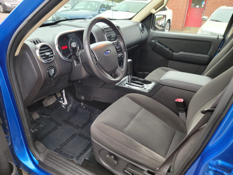 2010 Ford Explorer 4WD 4dr XLT 3rd Raw, available for sale in East Windsor, Connecticut | Toro Auto. East Windsor, Connecticut 2010 Ford Explorer 4WD 4dr XLT 3rd Raw, available for sale in East Windsor, Connecticut | Toro Auto. East Windsor, Connecticut