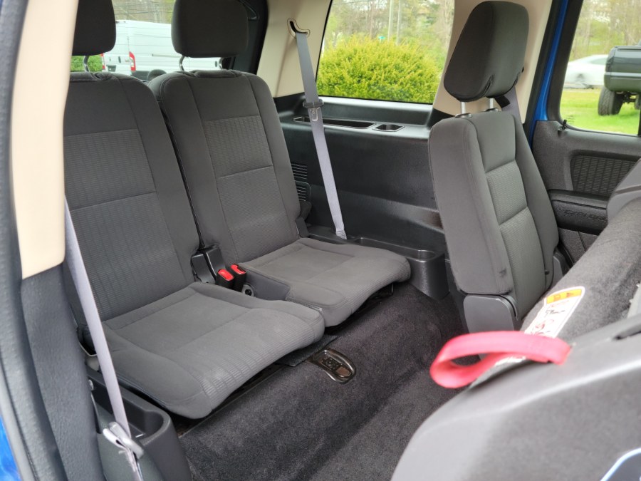 2010 Ford Explorer 4WD 4dr XLT 3rd Raw, available for sale in East Windsor, Connecticut | Toro Auto. East Windsor, Connecticut 2010 Ford Explorer 4WD 4dr XLT 3rd Raw, available for sale in East Windsor, Connecticut | Toro Auto. East Windsor, Connecticut