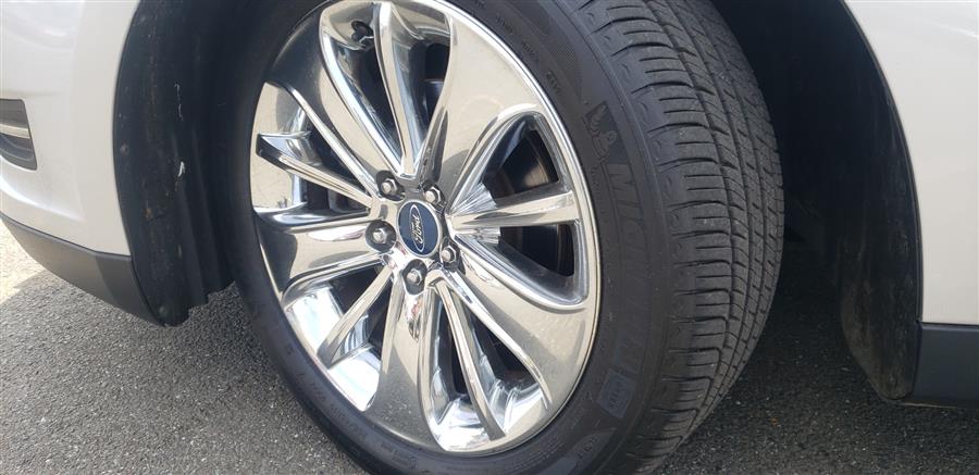 2012 Ford Taurus 4dr Sdn Limited FWD, available for sale in Little Ferry, New Jersey | Victoria Preowned Autos Inc. Little Ferry, New Jersey 2012 Ford Taurus 4dr Sdn Limited FWD, available for sale in Little Ferry, New Jersey | Victoria Preowned Autos Inc. Little Ferry, New Jersey