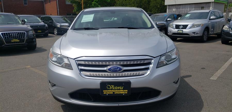 Used Ford Taurus 4dr Sdn Limited FWD 2012 | Victoria Preowned Autos Inc. Little Ferry, New Jersey