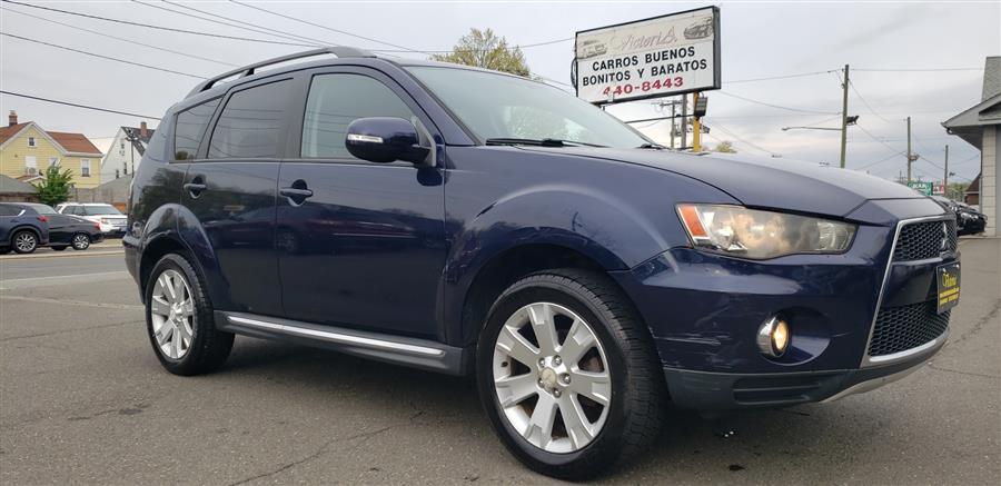 2010 Mitsubishi Outlander 4WD 4dr SE, available for sale in Little Ferry, New Jersey | Victoria Preowned Autos Inc. Little Ferry, New Jersey 2010 Mitsubishi Outlander 4WD 4dr SE, available for sale in Little Ferry, New Jersey | Victoria Preowned Autos Inc. Little Ferry, New Jersey