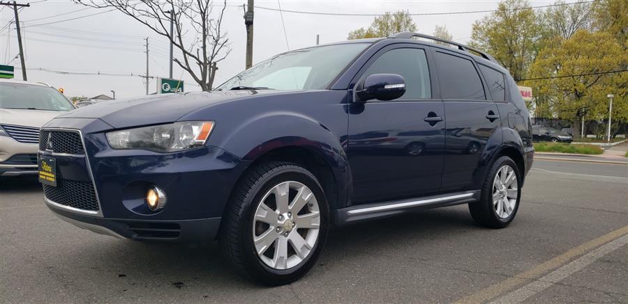 2010 Mitsubishi Outlander 4WD 4dr SE, available for sale in Little Ferry, New Jersey | Victoria Preowned Autos Inc. Little Ferry, New Jersey 2010 Mitsubishi Outlander 4WD 4dr SE, available for sale in Little Ferry, New Jersey | Victoria Preowned Autos Inc. Little Ferry, New Jersey