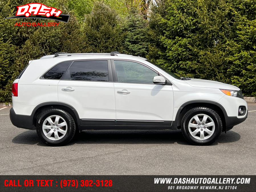 2013 Kia Sorento 2WD 4dr I4-GDI LX, available for sale in Newark, New Jersey | Dash Auto Gallery Inc.. Newark, New Jersey 2013 Kia Sorento 2WD 4dr I4-GDI LX, available for sale in Newark, New Jersey | Dash Auto Gallery Inc.. Newark, New Jersey