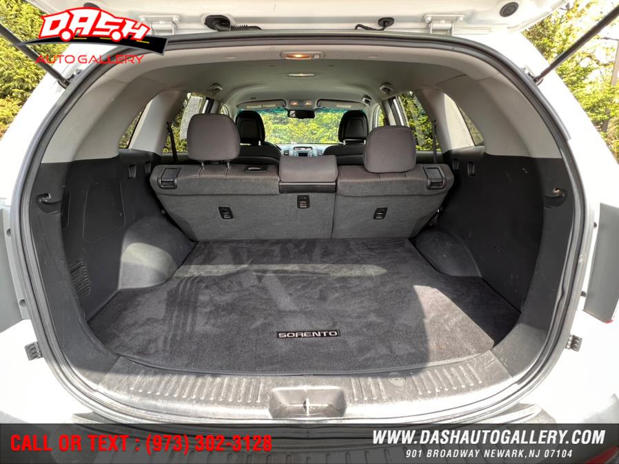 2013 Kia Sorento 2WD 4dr I4-GDI LX, available for sale in Newark, New Jersey | Dash Auto Gallery Inc.. Newark, New Jersey 2013 Kia Sorento 2WD 4dr I4-GDI LX, available for sale in Newark, New Jersey | Dash Auto Gallery Inc.. Newark, New Jersey