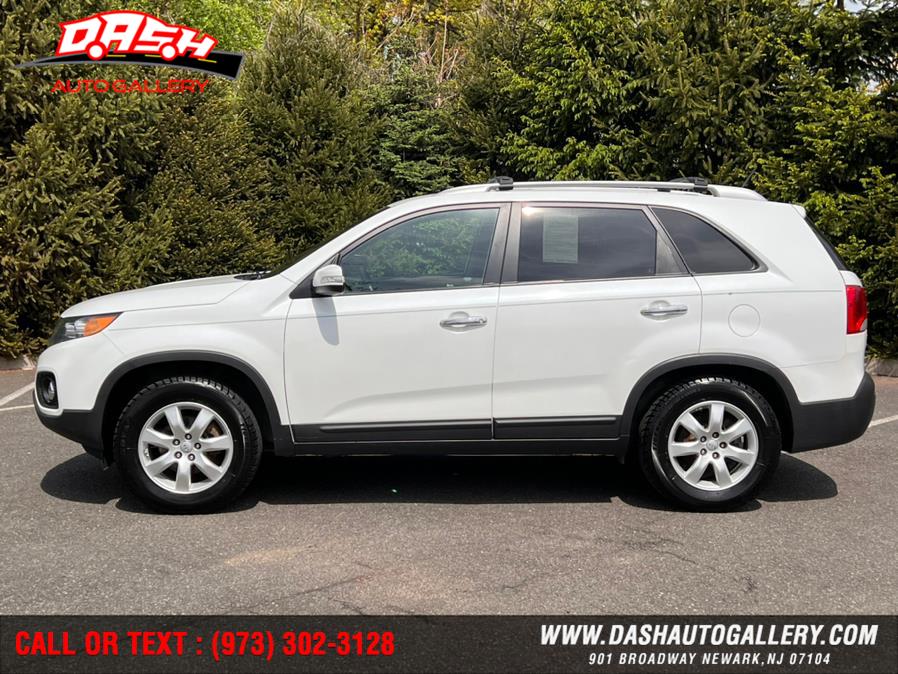 2013 Kia Sorento 2WD 4dr I4-GDI LX, available for sale in Newark, New Jersey | Dash Auto Gallery Inc.. Newark, New Jersey 2013 Kia Sorento 2WD 4dr I4-GDI LX, available for sale in Newark, New Jersey | Dash Auto Gallery Inc.. Newark, New Jersey