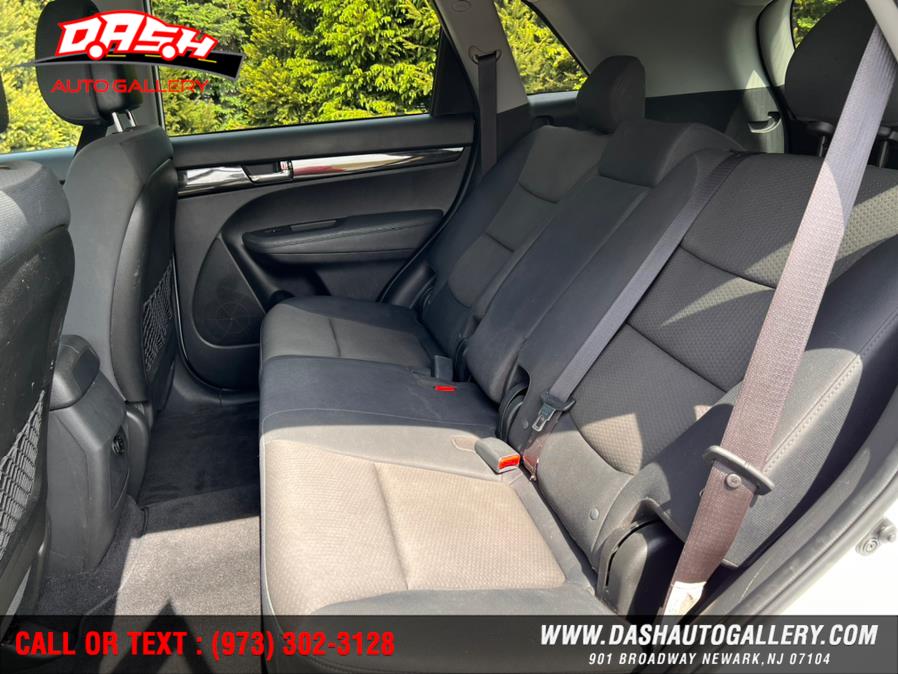 2013 Kia Sorento 2WD 4dr I4-GDI LX, available for sale in Newark, New Jersey | Dash Auto Gallery Inc.. Newark, New Jersey 2013 Kia Sorento 2WD 4dr I4-GDI LX, available for sale in Newark, New Jersey | Dash Auto Gallery Inc.. Newark, New Jersey