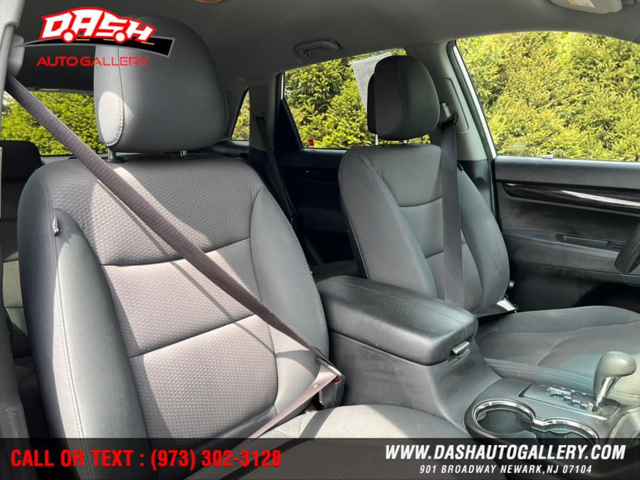 2013 Kia Sorento 2WD 4dr I4-GDI LX, available for sale in Newark, New Jersey | Dash Auto Gallery Inc.. Newark, New Jersey 2013 Kia Sorento 2WD 4dr I4-GDI LX, available for sale in Newark, New Jersey | Dash Auto Gallery Inc.. Newark, New Jersey