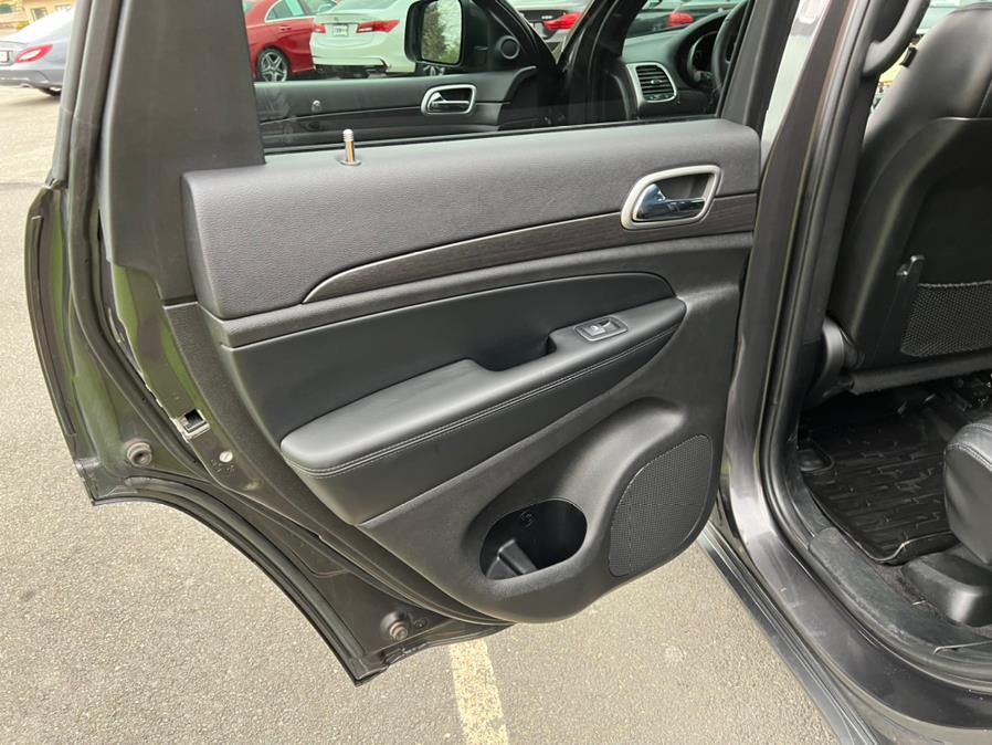 2018 Jeep Grand Cherokee Altitude 4x4 *Ltd Avail*, available for sale in Berlin, Connecticut | Tru Auto Mall. Berlin, Connecticut 2018 Jeep Grand Cherokee Altitude 4x4 *Ltd Avail*, available for sale in Berlin, Connecticut | Tru Auto Mall. Berlin, Connecticut