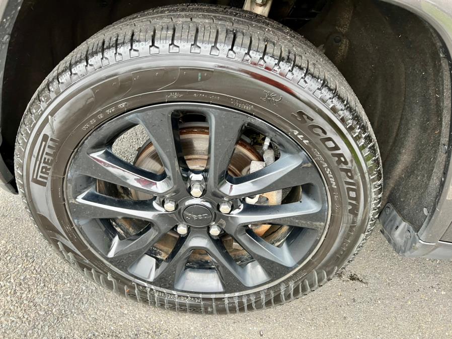 2018 Jeep Grand Cherokee Altitude 4x4 *Ltd Avail*, available for sale in Berlin, Connecticut | Tru Auto Mall. Berlin, Connecticut 2018 Jeep Grand Cherokee Altitude 4x4 *Ltd Avail*, available for sale in Berlin, Connecticut | Tru Auto Mall. Berlin, Connecticut
