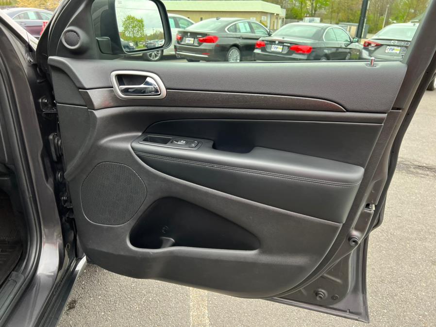 2018 Jeep Grand Cherokee Altitude 4x4 *Ltd Avail*, available for sale in Berlin, Connecticut | Tru Auto Mall. Berlin, Connecticut 2018 Jeep Grand Cherokee Altitude 4x4 *Ltd Avail*, available for sale in Berlin, Connecticut | Tru Auto Mall. Berlin, Connecticut