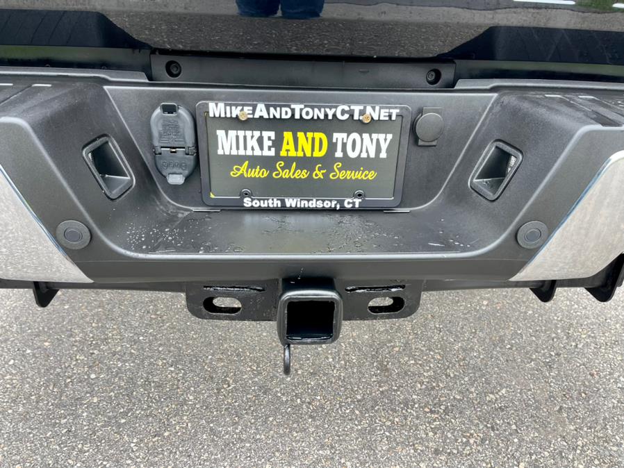 Used Ford Super Duty F-350 SRW XLT 4WD SuperCab 6.75'' Box 2017 | Mike And Tony Auto Sales, Inc. South Windsor, Connecticut Used Ford Super Duty F-350 SRW XLT 4WD SuperCab 6.75'' Box 2017 | Mike And Tony Auto Sales, Inc. South Windsor, Connecticut