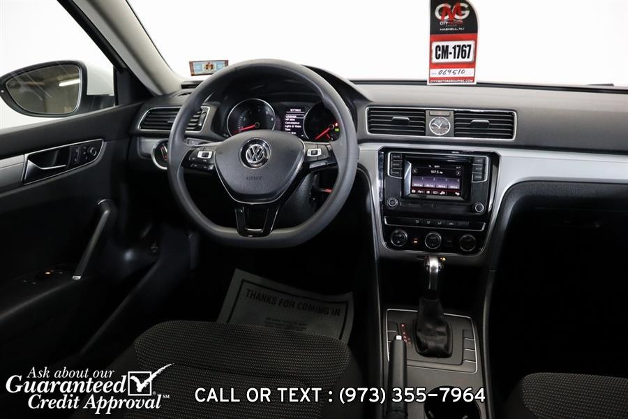 Used Volkswagen Passat 1.8T S 2016 | City Motor Group Inc.. Haskell, New Jersey Used Volkswagen Passat 1.8T S 2016 | City Motor Group Inc.. Haskell, New Jersey