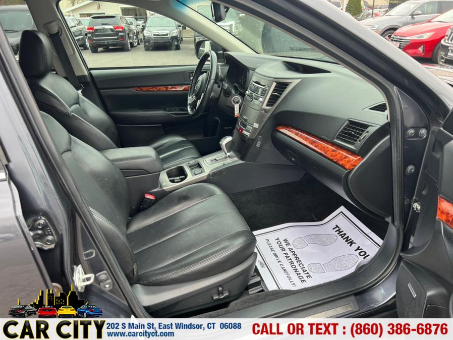 2011 Subaru Outback 4dr Wgn H4 Auto 2.5i Limited Pwr Moon, available for sale in East Windsor, Connecticut | Car City LLC. East Windsor, Connecticut 2011 Subaru Outback 4dr Wgn H4 Auto 2.5i Limited Pwr Moon, available for sale in East Windsor, Connecticut | Car City LLC. East Windsor, Connecticut