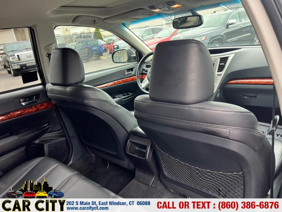 2011 Subaru Outback 4dr Wgn H4 Auto 2.5i Limited Pwr Moon, available for sale in East Windsor, Connecticut | Car City LLC. East Windsor, Connecticut 2011 Subaru Outback 4dr Wgn H4 Auto 2.5i Limited Pwr Moon, available for sale in East Windsor, Connecticut | Car City LLC. East Windsor, Connecticut