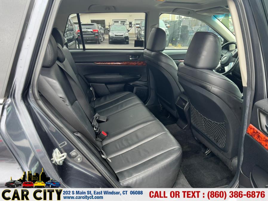 2011 Subaru Outback 4dr Wgn H4 Auto 2.5i Limited Pwr Moon, available for sale in East Windsor, Connecticut | Car City LLC. East Windsor, Connecticut 2011 Subaru Outback 4dr Wgn H4 Auto 2.5i Limited Pwr Moon, available for sale in East Windsor, Connecticut | Car City LLC. East Windsor, Connecticut