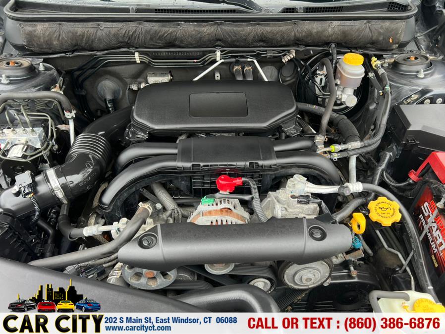 2011 Subaru Outback 4dr Wgn H4 Auto 2.5i Limited Pwr Moon, available for sale in East Windsor, Connecticut | Car City LLC. East Windsor, Connecticut 2011 Subaru Outback 4dr Wgn H4 Auto 2.5i Limited Pwr Moon, available for sale in East Windsor, Connecticut | Car City LLC. East Windsor, Connecticut