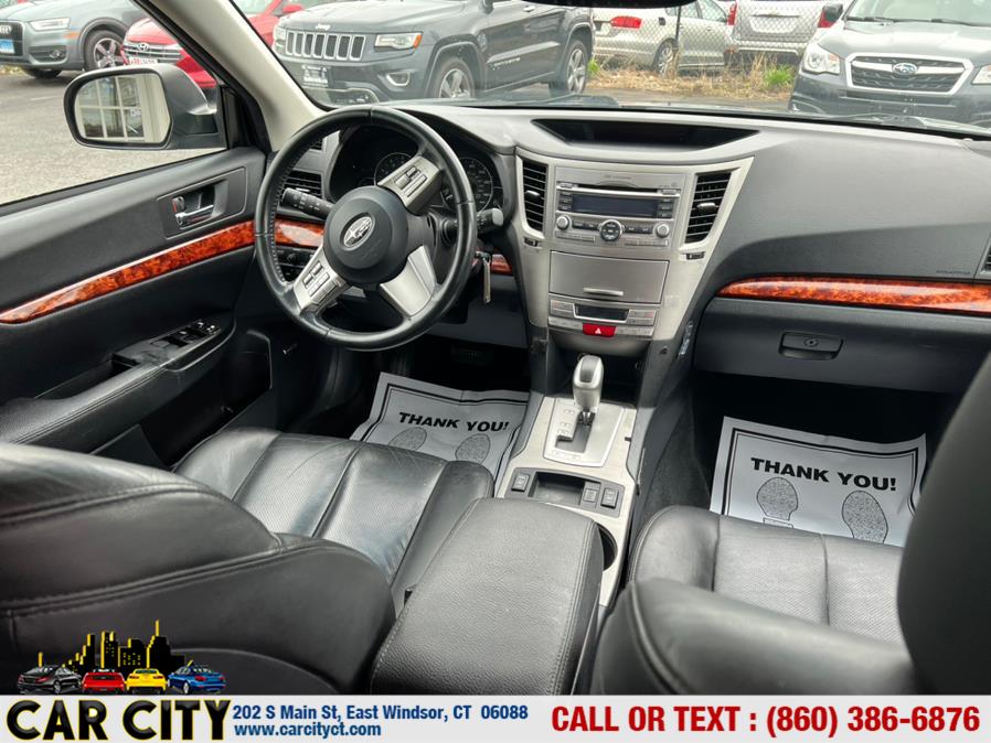 2011 Subaru Outback 4dr Wgn H4 Auto 2.5i Limited Pwr Moon, available for sale in East Windsor, Connecticut | Car City LLC. East Windsor, Connecticut 2011 Subaru Outback 4dr Wgn H4 Auto 2.5i Limited Pwr Moon, available for sale in East Windsor, Connecticut | Car City LLC. East Windsor, Connecticut