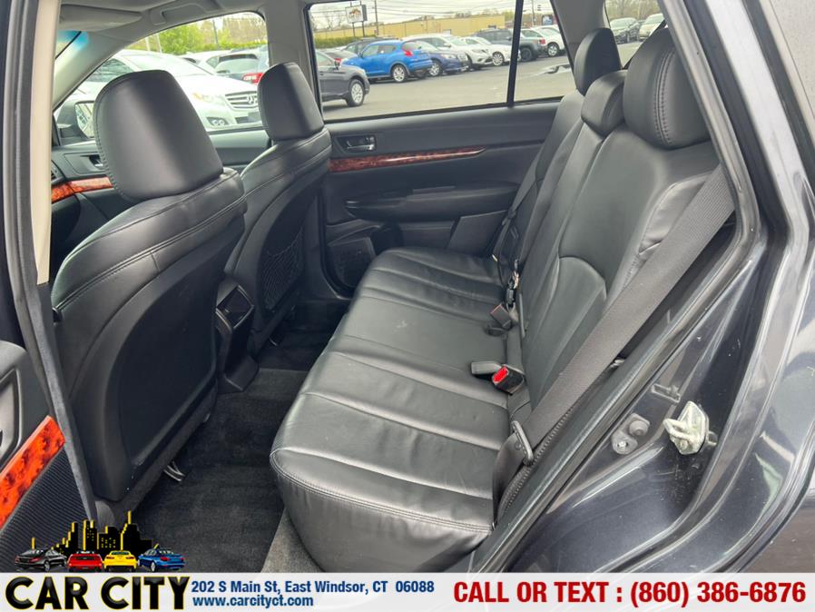 2011 Subaru Outback 4dr Wgn H4 Auto 2.5i Limited Pwr Moon, available for sale in East Windsor, Connecticut | Car City LLC. East Windsor, Connecticut 2011 Subaru Outback 4dr Wgn H4 Auto 2.5i Limited Pwr Moon, available for sale in East Windsor, Connecticut | Car City LLC. East Windsor, Connecticut