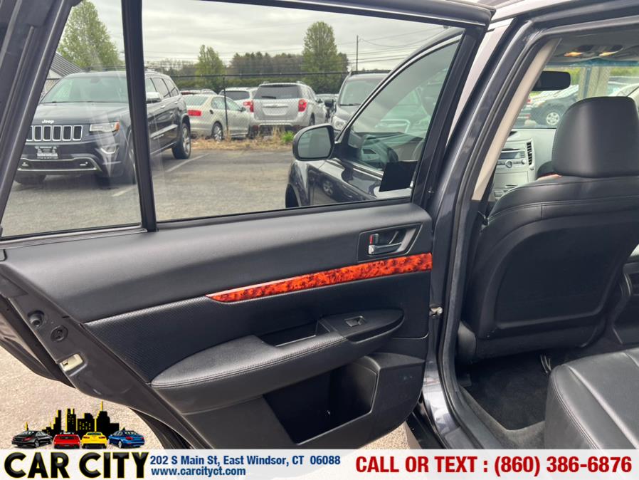 2011 Subaru Outback 4dr Wgn H4 Auto 2.5i Limited Pwr Moon, available for sale in East Windsor, Connecticut | Car City LLC. East Windsor, Connecticut 2011 Subaru Outback 4dr Wgn H4 Auto 2.5i Limited Pwr Moon, available for sale in East Windsor, Connecticut | Car City LLC. East Windsor, Connecticut