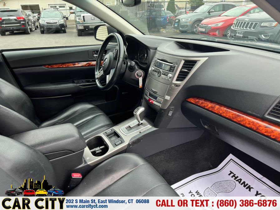 2011 Subaru Outback 4dr Wgn H4 Auto 2.5i Limited Pwr Moon, available for sale in East Windsor, Connecticut | Car City LLC. East Windsor, Connecticut 2011 Subaru Outback 4dr Wgn H4 Auto 2.5i Limited Pwr Moon, available for sale in East Windsor, Connecticut | Car City LLC. East Windsor, Connecticut