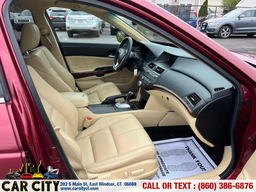 Used Honda Accord Crosstour 4WD 5dr EX-L 2010 | Car City LLC. East Windsor, Connecticut Used Honda Accord Crosstour 4WD 5dr EX-L 2010 | Car City LLC. East Windsor, Connecticut