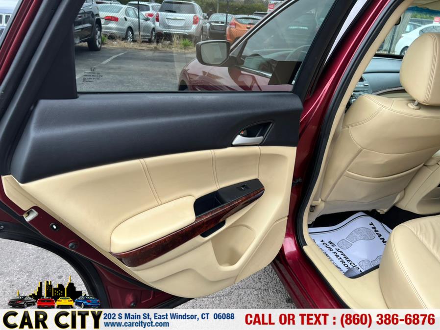Used Honda Accord Crosstour 4WD 5dr EX-L 2010 | Car City LLC. East Windsor, Connecticut Used Honda Accord Crosstour 4WD 5dr EX-L 2010 | Car City LLC. East Windsor, Connecticut