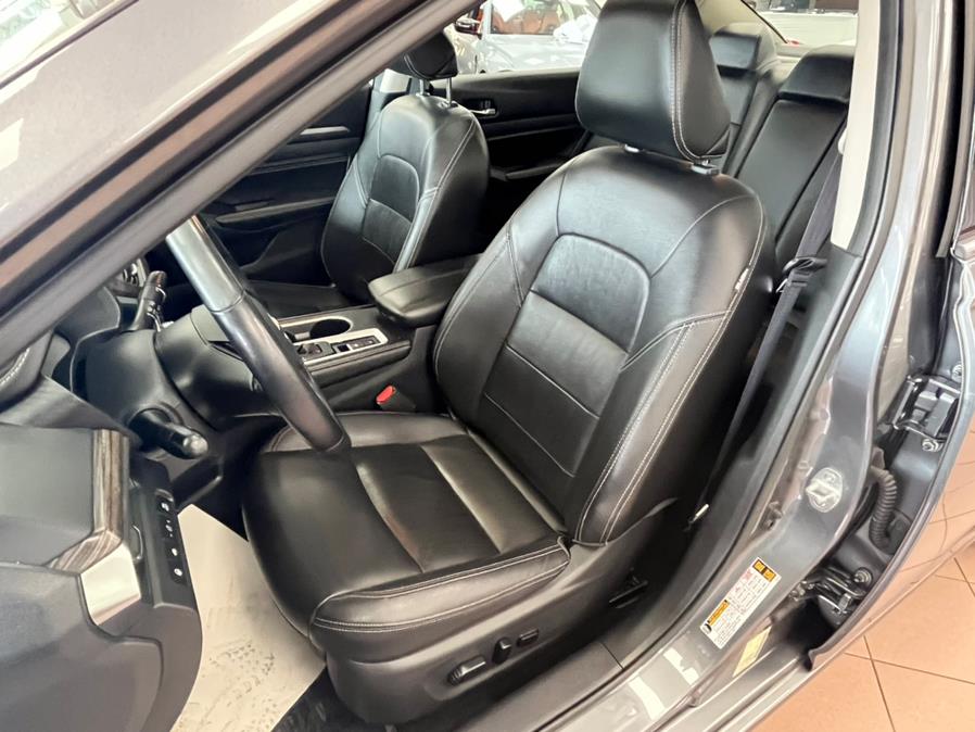 Used Nissan Altima 2.5 SL Sedan 2019 | Power Motors East. Massapequa Park, New York Used Nissan Altima 2.5 SL Sedan 2019 | Power Motors East. Massapequa Park, New York