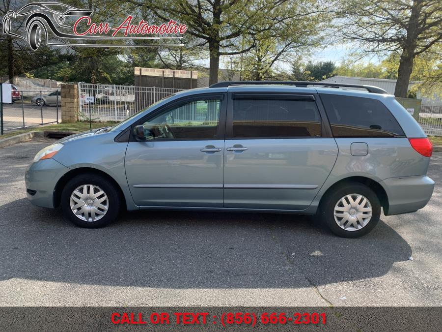 Used Toyota Sienna 5dr 7-Pass Van LE FWD 2008 | Carr Automotive. Delran, New Jersey