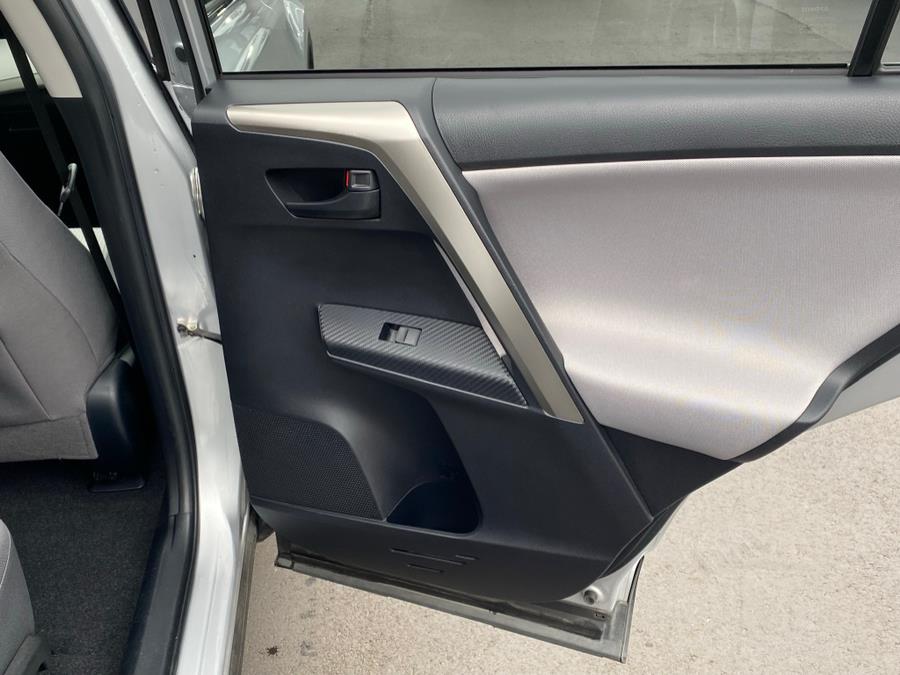 Used Toyota RAV4 AWD 4dr LE (Natl) 2014 | Lava Motors 2 Inc. Canton, Connecticut Used Toyota RAV4 AWD 4dr LE (Natl) 2014 | Lava Motors 2 Inc. Canton, Connecticut