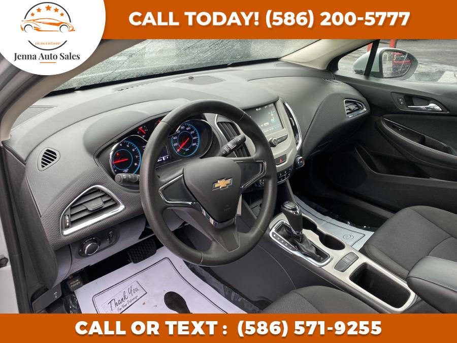 Used Chevrolet Cruze 4dr Sdn 1.4L LS w/1SB 2017 | Jenna Auto Sale Inc. Roseville, Michigan Used Chevrolet Cruze 4dr Sdn 1.4L LS w/1SB 2017 | Jenna Auto Sale Inc. Roseville, Michigan