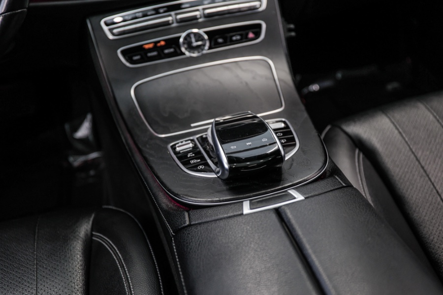 2019 Mercedes-Benz E-Class E 300 4MATIC Sedan, available for sale in ELMONT, New York | 26 Motors Long Island. ELMONT, New York 2019 Mercedes-Benz E-Class E 300 4MATIC Sedan, available for sale in ELMONT, New York | 26 Motors Long Island. ELMONT, New York