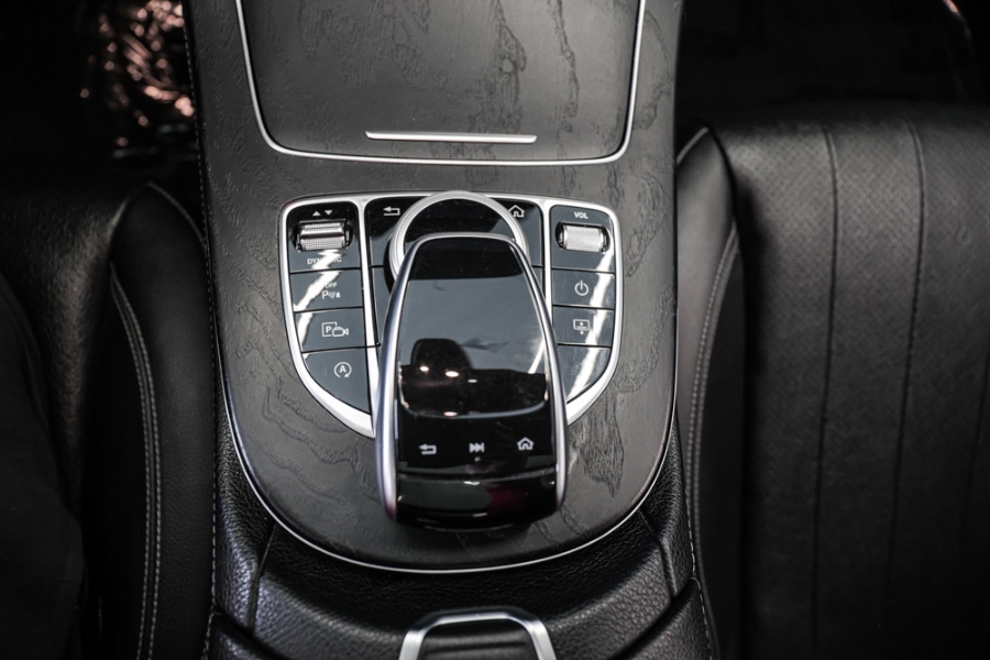 2019 Mercedes-Benz E-Class E 300 4MATIC Sedan, available for sale in ELMONT, New York | 26 Motors Long Island. ELMONT, New York 2019 Mercedes-Benz E-Class E 300 4MATIC Sedan, available for sale in ELMONT, New York | 26 Motors Long Island. ELMONT, New York